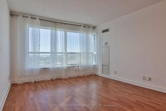 2003 - 36 Lee Centre Dr, Condo with 2 bedrooms, 1 bathrooms and 1 parking in Toronto ON | Image 21
