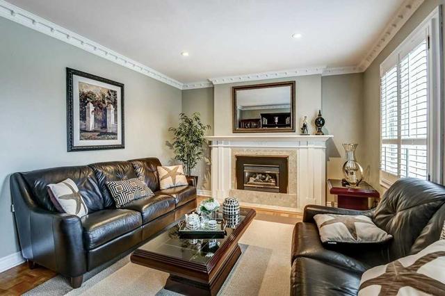 4 Avoca Dr, House detached with 4 bedrooms, 4 bathrooms and 6 parking in Markham ON | Image 11