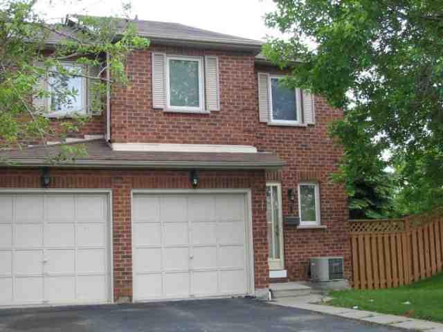 53 - 401 Sewells Rd, Townhouse with 3 bedrooms, 3 bathrooms and 1 parking in Toronto ON | Image 1