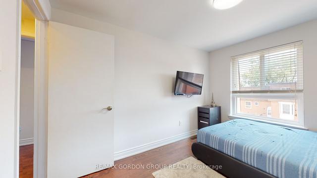 6 - 90 Crockamhill Dr E, Townhouse with 3 bedrooms, 3 bathrooms and 2 parking in Toronto ON | Image 26