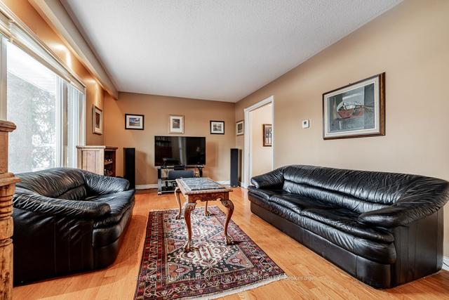 71 Parkway Ave, House detached with 3 bedrooms, 3 bathrooms and 4 parking in Markham ON | Image 22