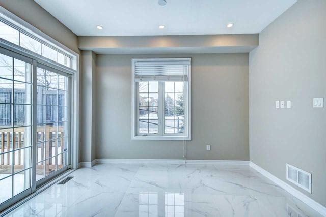 5536 Fudge Terr, House semidetached with 3 bedrooms, 3 bathrooms and 2 parking in Mississauga ON | Image 11