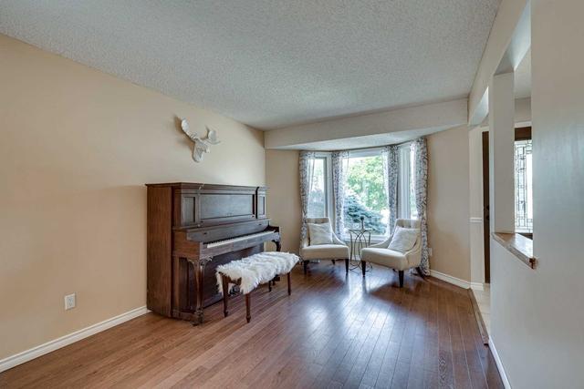 2209 Heidi Ave, House detached with 3 bedrooms, 3 bathrooms and 4 parking in Burlington ON | Image 31