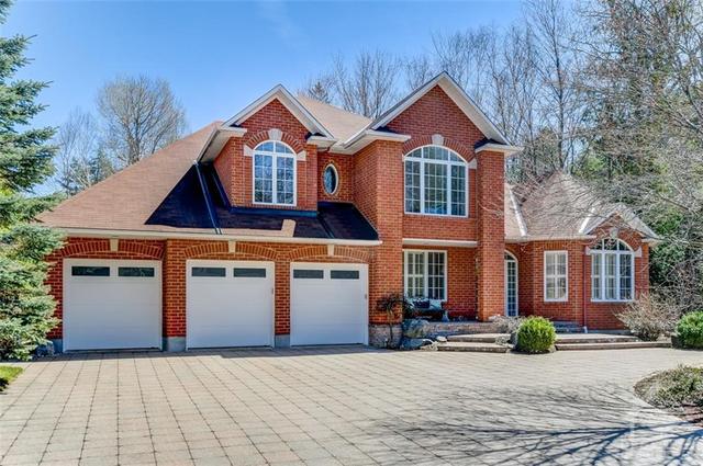 1606 Forest Ridge Place, House detached with 5 bedrooms, 5 bathrooms and 9 parking in Ottawa ON | Image 1