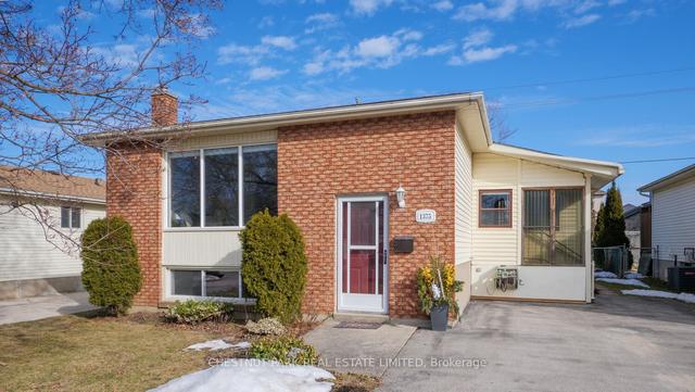 1375 13th Ave E, House detached with 2 bedrooms, 2 bathrooms and 3 parking in Owen Sound ON | Image 34