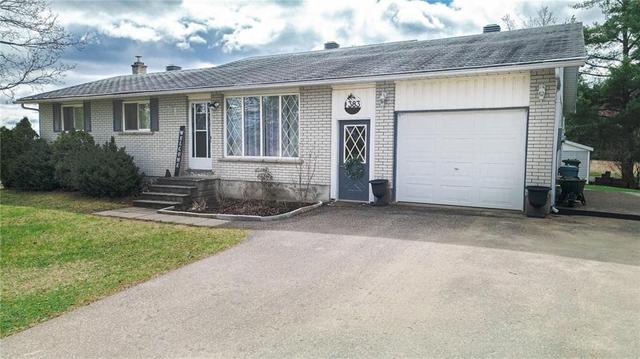 383 Russham Road, House detached with 3 bedrooms, 2 bathrooms and 6 parking in Laurentian Valley ON | Image 25