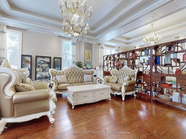 80 Broomfield Dr, House detached with 5 bedrooms, 8 bathrooms and 6 parking in Toronto ON | Image 36