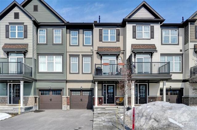 364 Mountain Sorrel Way, Townhouse with 2 bedrooms, 2 bathrooms and 3 parking in Ottawa ON | Image 1
