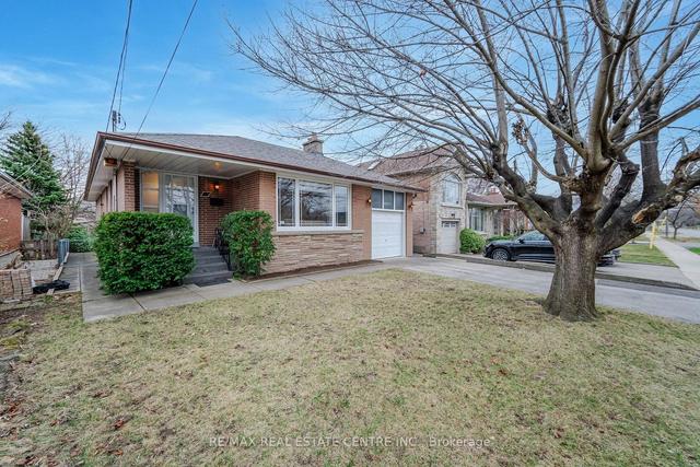43 Coney Rd, House detached with 3 bedrooms, 2 bathrooms and 3 parking in Toronto ON | Image 12