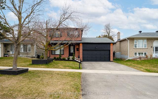 433 College Ave, House detached with 3 bedrooms, 3 bathrooms and 4 parking in Orangeville ON | Image 12