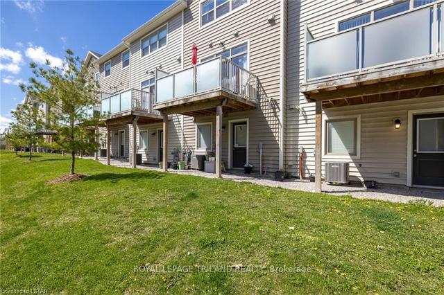 22 - 3025 Singleton Ave, Townhouse with 2 bedrooms, 3 bathrooms and 3 parking in London ON | Image 20