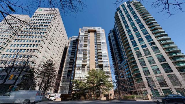 1306 - 278 Bloor St E, Condo with 2 bedrooms, 2 bathrooms and 1 parking in Toronto ON | Image 1
