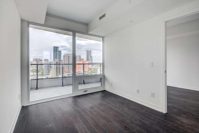 1107 - 85 Wood St, Condo with 1 bedrooms, 1 bathrooms and null parking in Toronto ON | Image 6