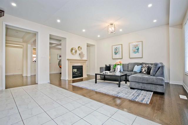 78 Red Tree Dr, House detached with 4 bedrooms, 4 bathrooms and 4 parking in Vaughan ON | Image 16
