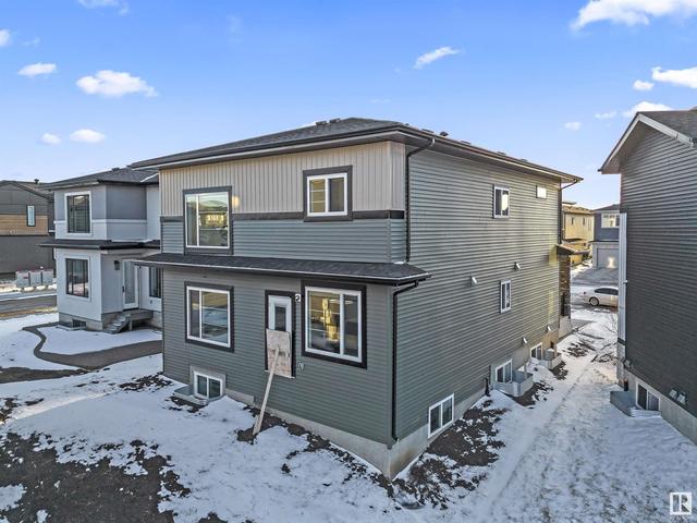 215 42 St Sw, House detached with 4 bedrooms, 3 bathrooms and null parking in Edmonton AB | Image 4