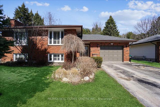 30 Jardine Cres, House detached with 3 bedrooms, 2 bathrooms and 5 parking in Clearview ON | Image 1