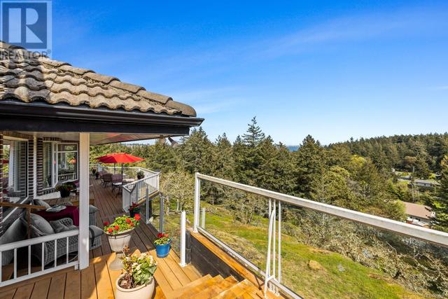 3849 Graceland Dr, House detached with 3 bedrooms, 3 bathrooms and 4 parking in Metchosin BC | Image 10