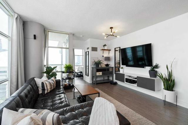 2006 - 10 Navy Wharf Crt, Condo with 1 bedrooms, 1 bathrooms and 1 parking in Toronto ON | Image 17