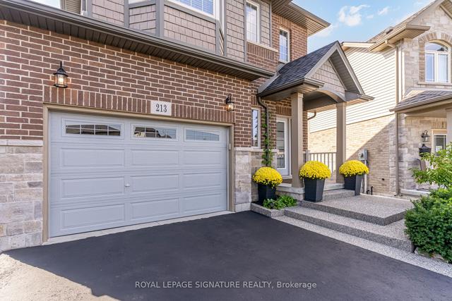 213 Echovalley Dr, House detached with 3 bedrooms, 4 bathrooms and 5 parking in Hamilton ON | Image 12