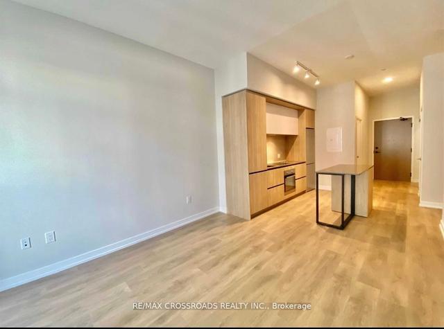 303 - 34 Tubman Ave, Condo with 1 bedrooms, 2 bathrooms and 1 parking in Toronto ON | Image 5