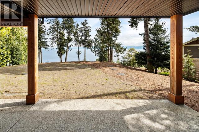 2434 Lighthouse Point Rd, House detached with 3 bedrooms, 3 bathrooms and 4 parking in Juan de Fuca BC | Image 28