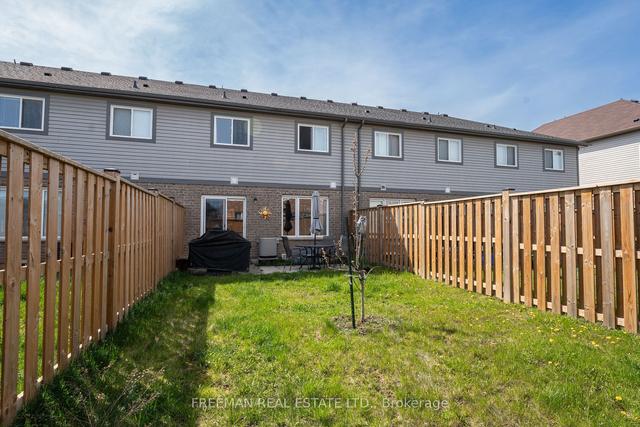4331 Eclipse Way, House attached with 3 bedrooms, 2 bathrooms and 3 parking in Niagara Falls ON | Image 24