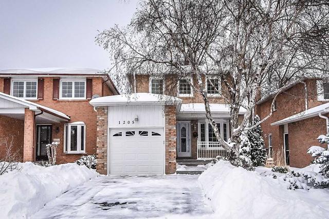 1205 Shagbark Cres, House detached with 3 bedrooms, 2 bathrooms and 3 parking in Mississauga ON | Image 1
