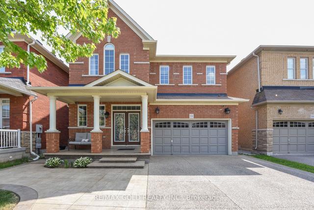 526 Nairn Circ, House detached with 4 bedrooms, 4 bathrooms and 6 parking in Milton ON | Image 1