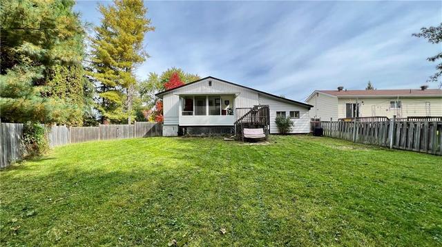 650 Stafford Street, House detached with 4 bedrooms, 2 bathrooms and 3 parking in Laurentian Valley ON | Image 26