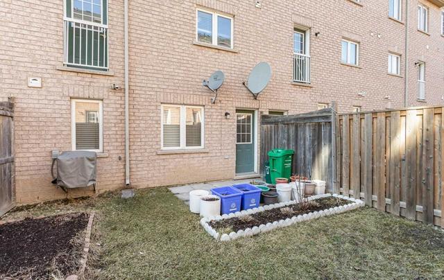 5 Berringer Grve, House attached with 3 bedrooms, 4 bathrooms and 2 parking in Brampton ON | Image 32