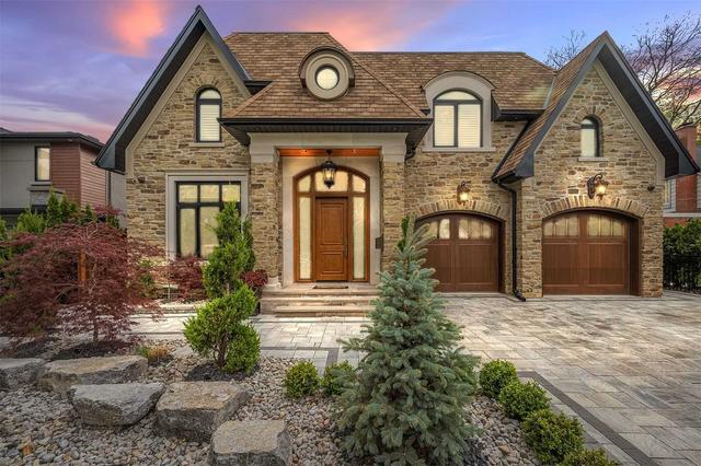 1256 Mineola Gdns, House detached with 4 bedrooms, 5 bathrooms and 7 parking in Mississauga ON | Card Image