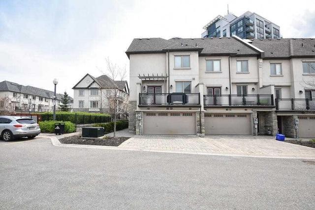 Th10 - 80 North Park Rd, Townhouse with 3 bedrooms, 4 bathrooms and 2 parking in Vaughan ON | Image 4