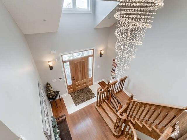 30 Lookout Crt, House detached with 4 bedrooms, 4 bathrooms and 6 parking in Halton Hills ON | Image 9