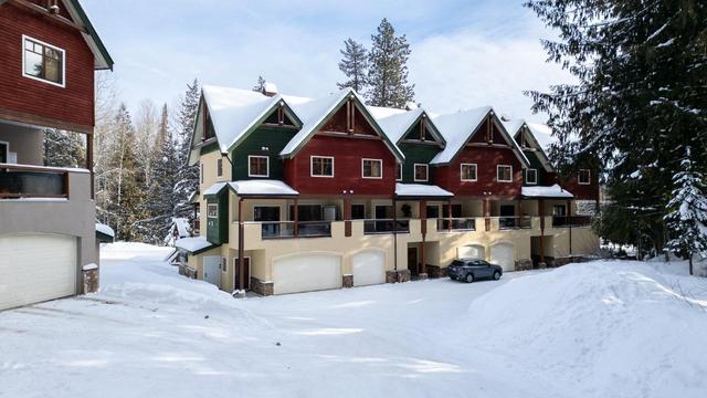 e - 1001 Mountain View Road, House attached with 4 bedrooms, 4 bathrooms and null parking in Rossland BC | Image 6