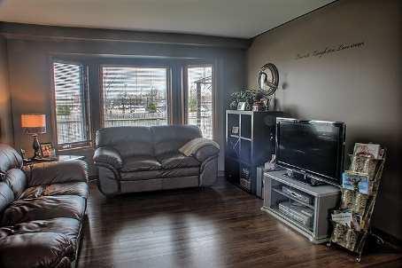 80 Joanne Crt, House detached with 3 bedrooms, 3 bathrooms and 4 parking in Welland ON | Image 2