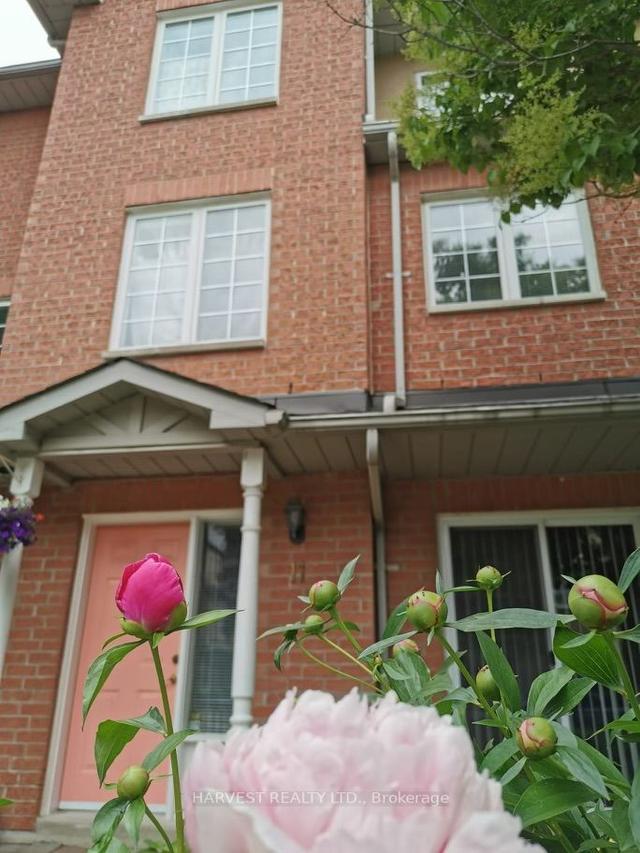11 - 4 Alpen Way, Townhouse with 3 bedrooms, 3 bathrooms and 2 parking in Markham ON | Image 15