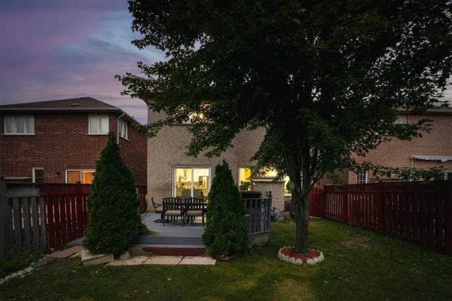 7529 Doverwood Dr, House detached with 4 bedrooms, 4 bathrooms and 6 parking in Mississauga ON | Image 19