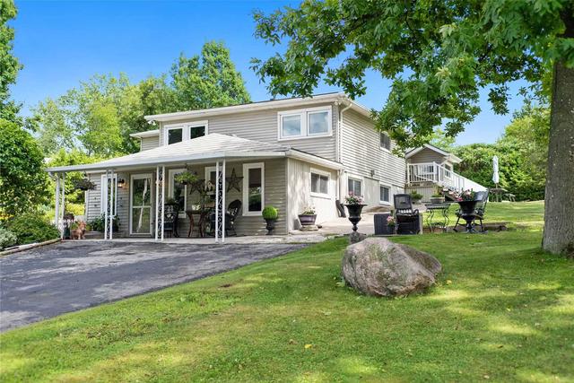 56 Mcgill Dr, House detached with 2 bedrooms, 3 bathrooms and 4 parking in Kawartha Lakes ON | Image 1