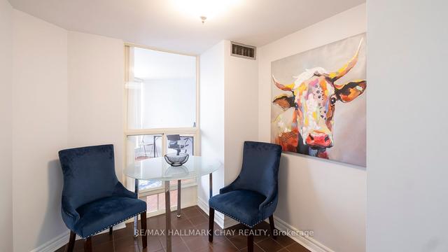1103 - 10 Kenneth Ave, Condo with 2 bedrooms, 2 bathrooms and 2 parking in Toronto ON | Image 4