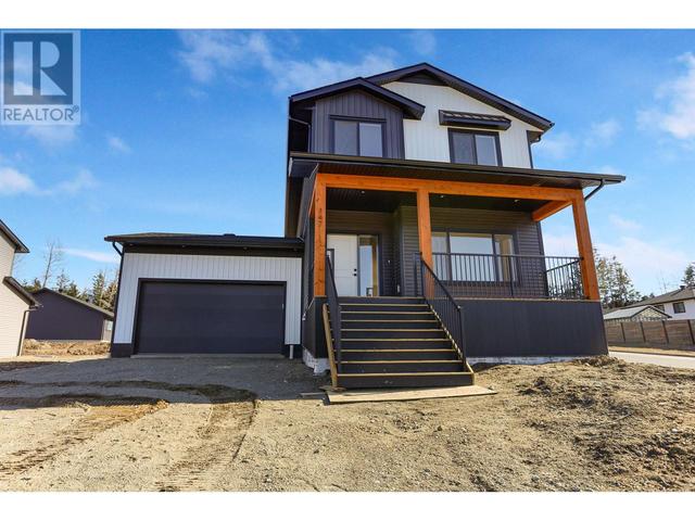 147 Wakita Street, House detached with 3 bedrooms, 3 bathrooms and null parking in Kitimat BC | Image 1