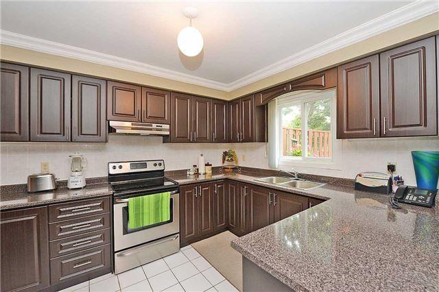 156 Lamar St, House detached with 4 bedrooms, 4 bathrooms and 4 parking in Vaughan ON | Image 6