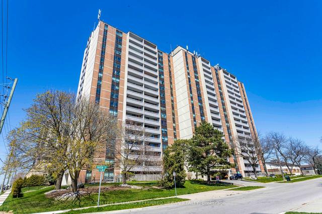 1608 - 1210 Radom St, Condo with 3 bedrooms, 2 bathrooms and 1 parking in Pickering ON | Image 12