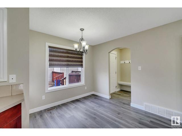 2809 15 St Nw, House semidetached with 4 bedrooms, 3 bathrooms and 2 parking in Edmonton AB | Image 18