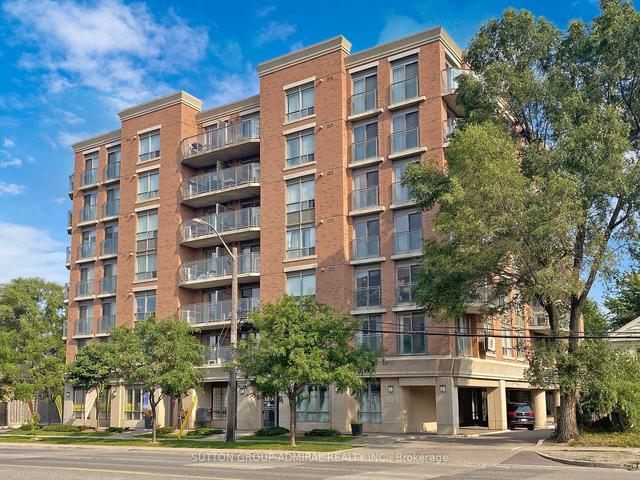 ph #803 - 801 Sheppard Ave W, Condo with 2 bedrooms, 2 bathrooms and 1 parking in Toronto ON | Image 1