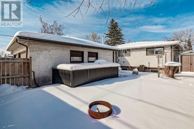 1968 Cottonwood Crescent Se, House detached with 4 bedrooms, 2 bathrooms and 4 parking in Calgary AB | Image 40
