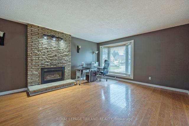 1379 Kostis Ave, House detached with 3 bedrooms, 1 bathrooms and 14 parking in London ON | Image 37