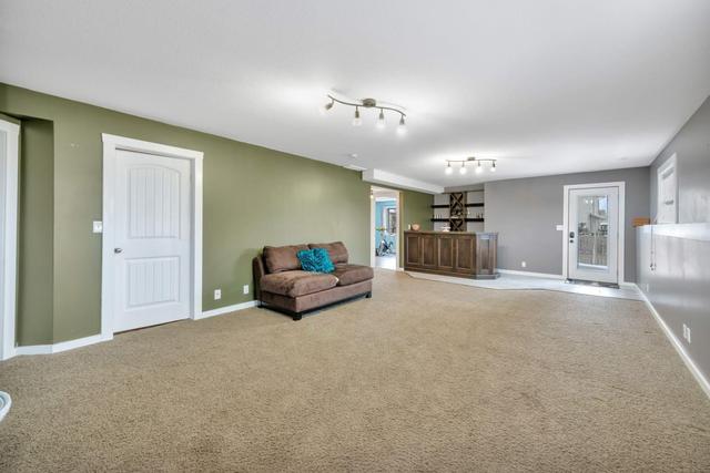 82 Lawson Close, House detached with 5 bedrooms, 3 bathrooms and 2 parking in Red Deer AB | Image 17