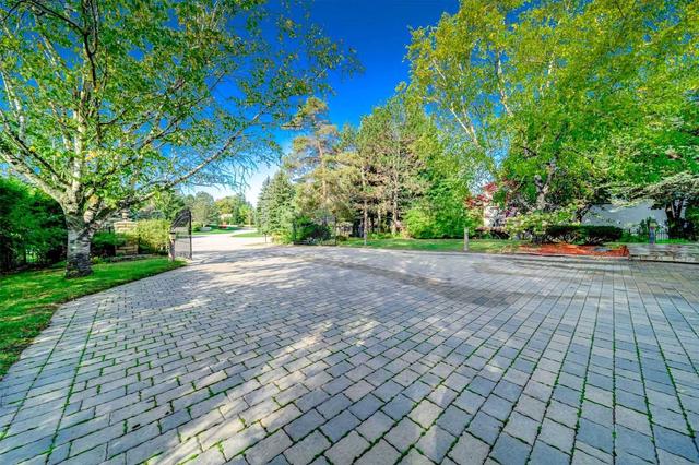 55 Macamo Crt, House detached with 5 bedrooms, 7 bathrooms and 12 parking in Vaughan ON | Image 23