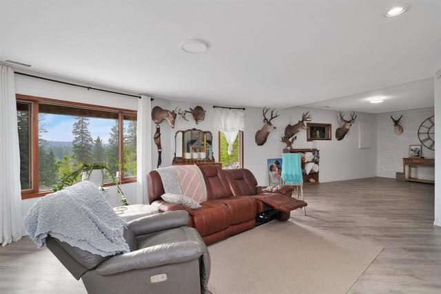102 Meadow Drive, House detached with 5 bedrooms, 3 bathrooms and null parking in Clearwater County AB | Image 31