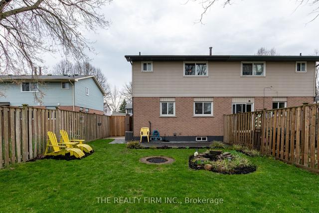 214 Brunswick Cres, House semidetached with 3 bedrooms, 2 bathrooms and 3 parking in London ON | Image 35